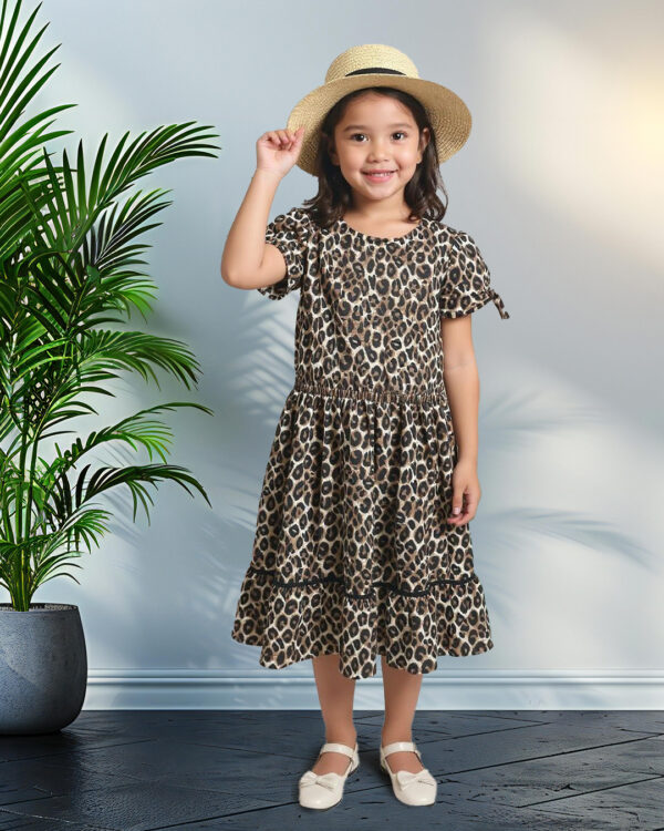Girls frock - Image 2