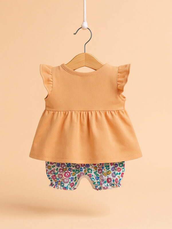 Girls peach floral set - Image 4